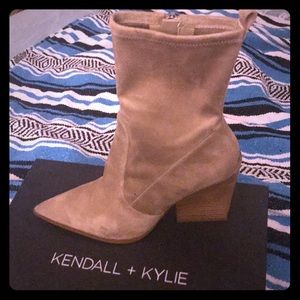 BRAND NEW SUEDE SOCK FIT BOOTIES